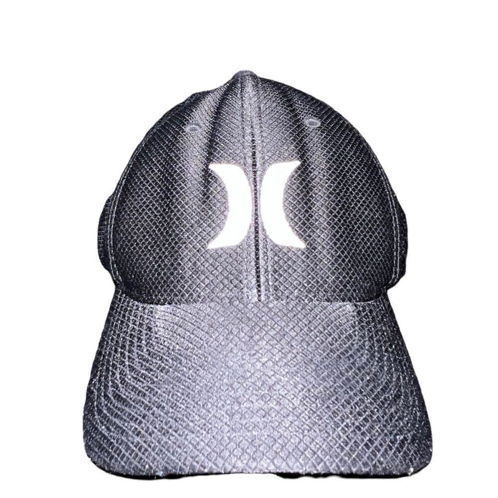 ‎Hurley black fabric hat with Hurley logo embroidered size S/M